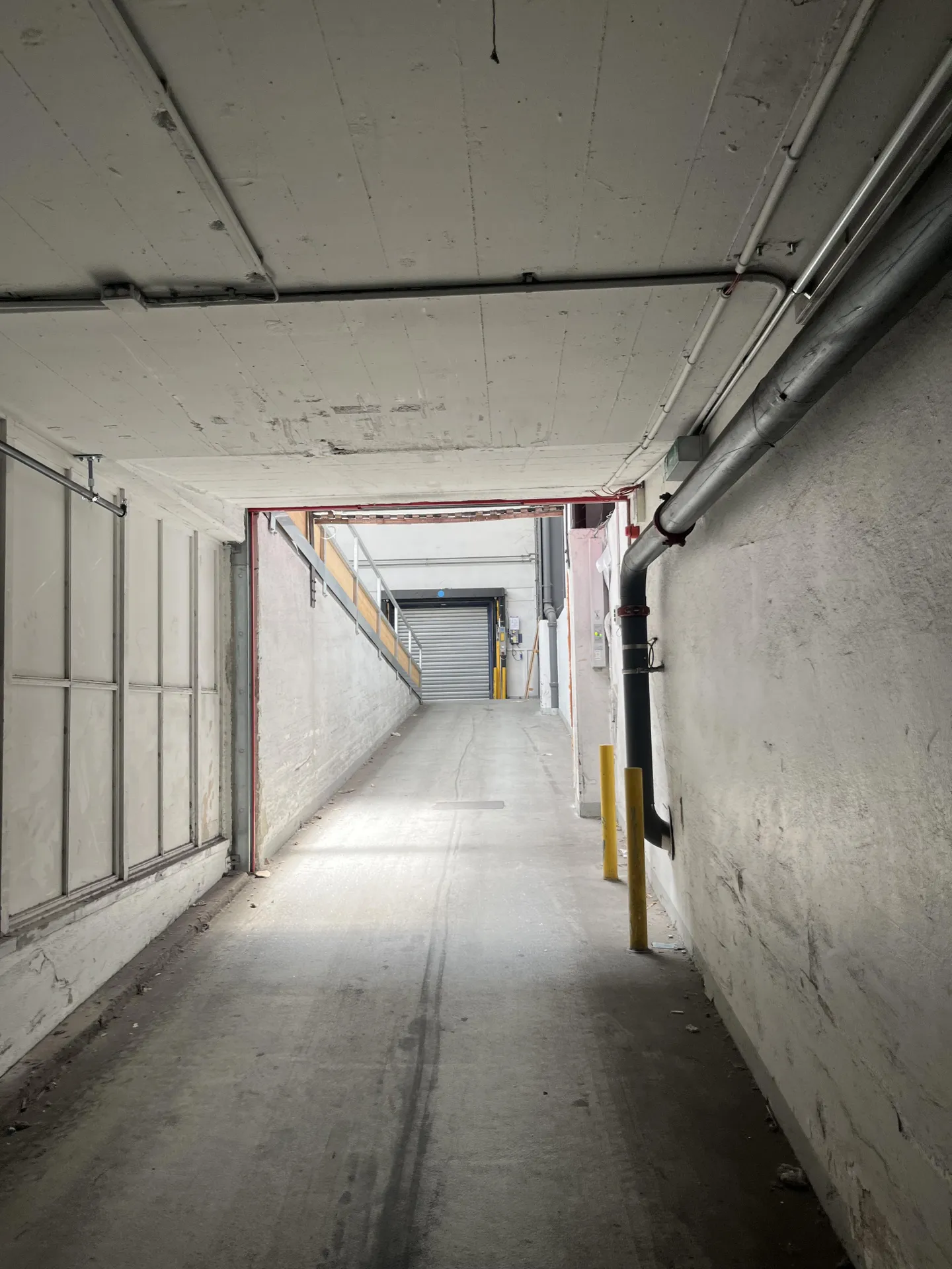 Edificio ad uso misto in affitto - Foto 8 di 10