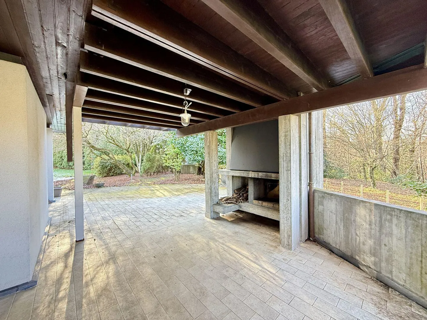 Villa élégante avec piscine et jardin privé à Gentilino - Photo 9 sur 13