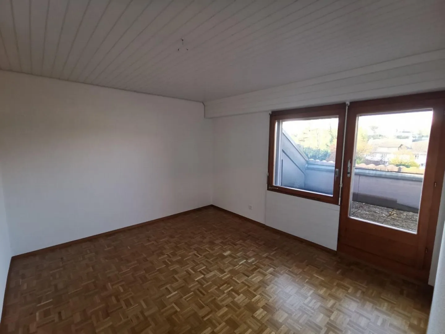 Appartamenti accoglienti di 4,5 stanze vicino al centro commerciale Telli ... - Foto 6 di 7