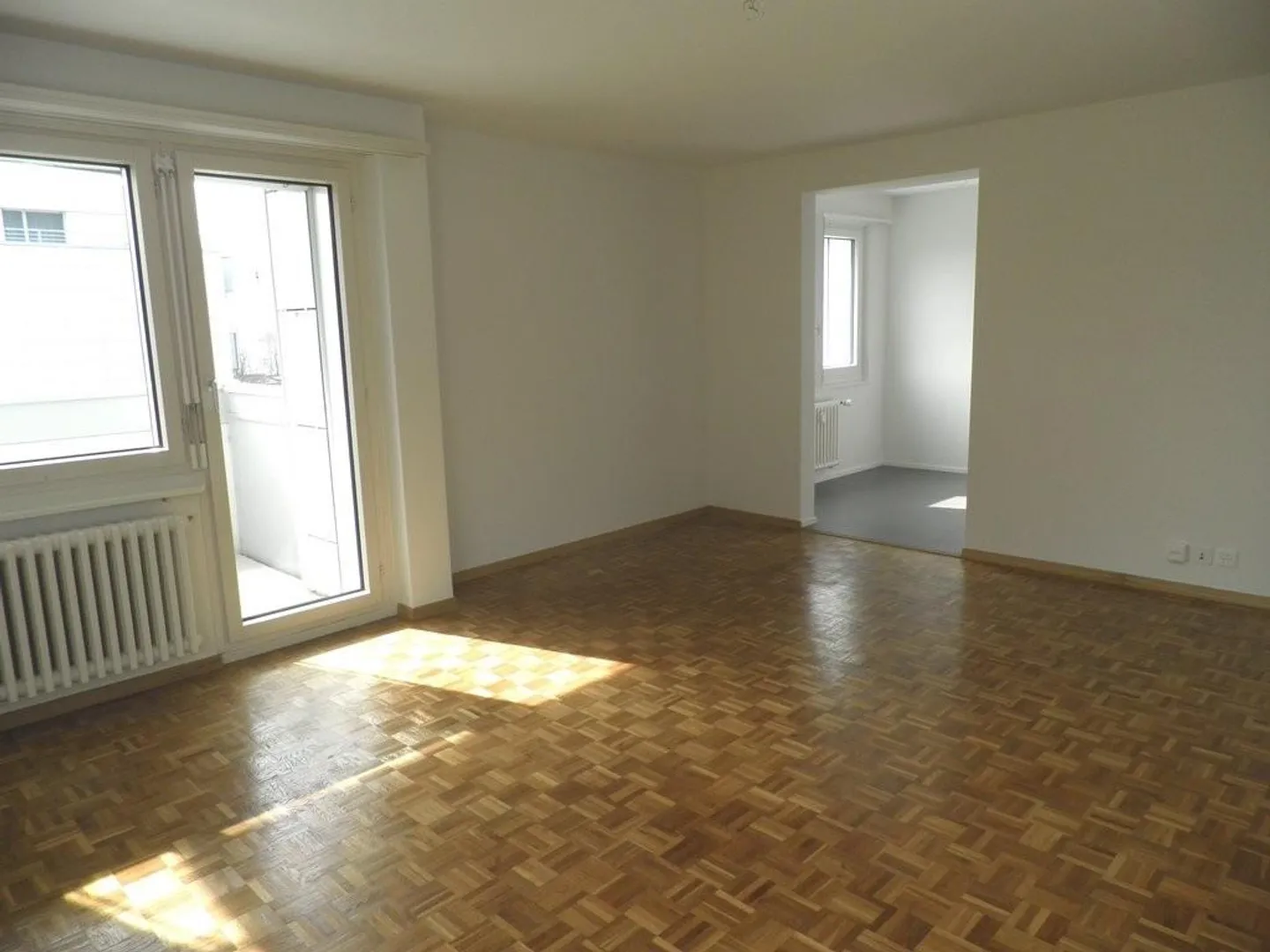 Welcome to your new home - Photo 2 of 9