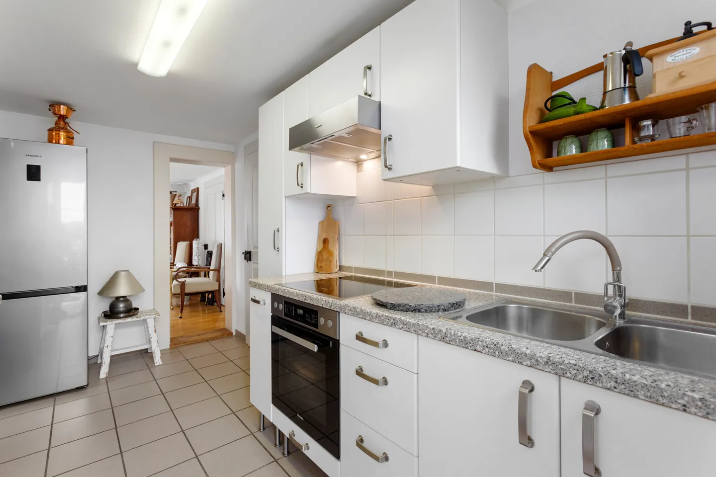 Charmante maison de 5,5 pièces avec caractère historique et potentiel d'extension - Photo 3 sur 13