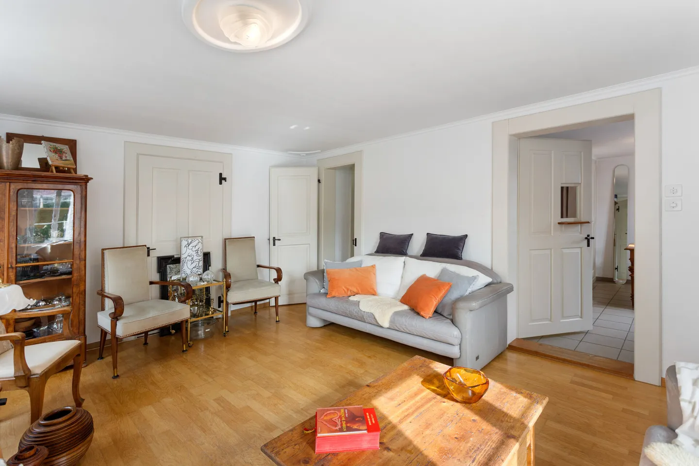 Charmante maison de 5,5 pièces avec caractère historique et potentiel d'extension - Photo 5 sur 13