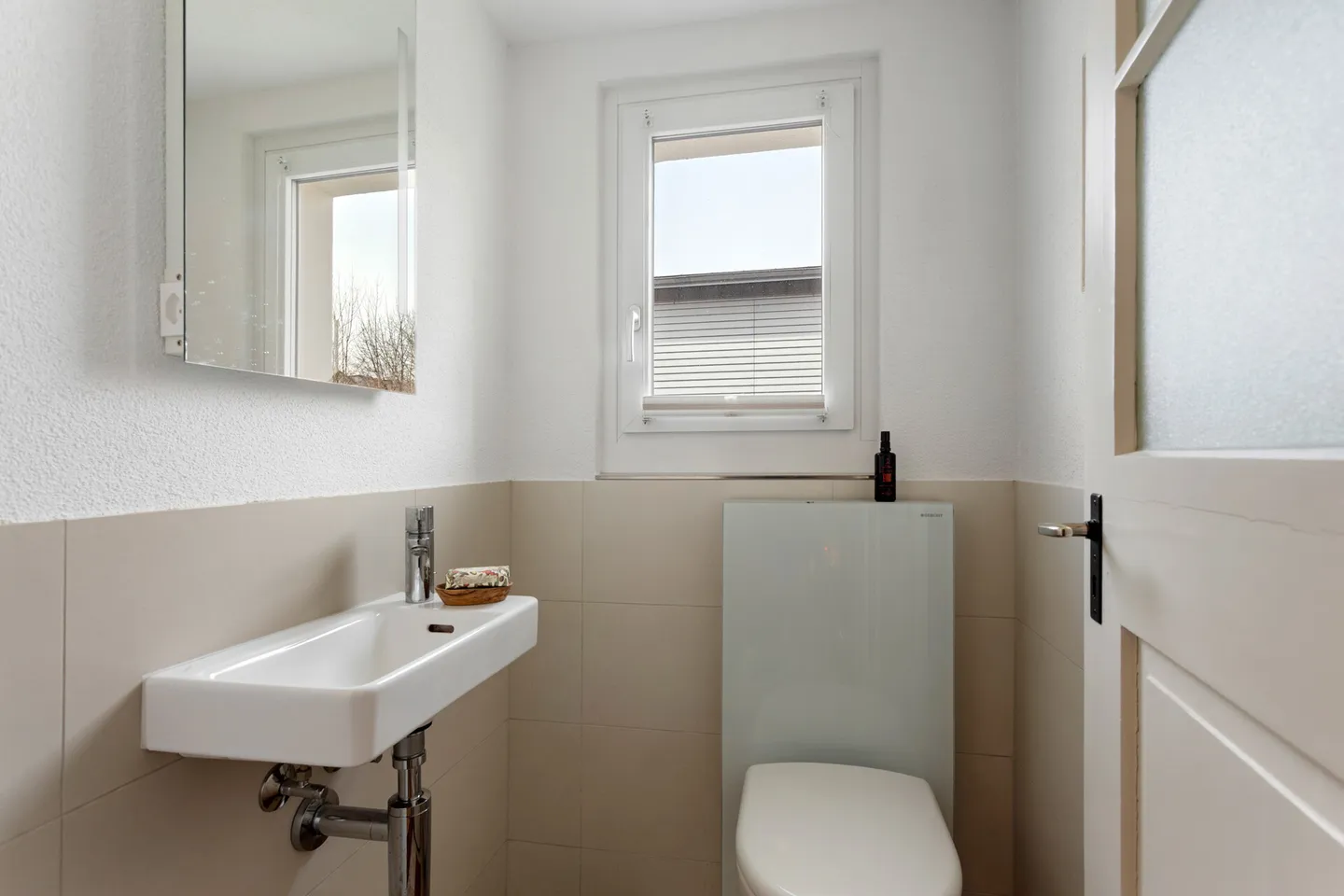 Charmante maison de 5,5 pièces avec caractère historique et potentiel d'extension - Photo 12 sur 13