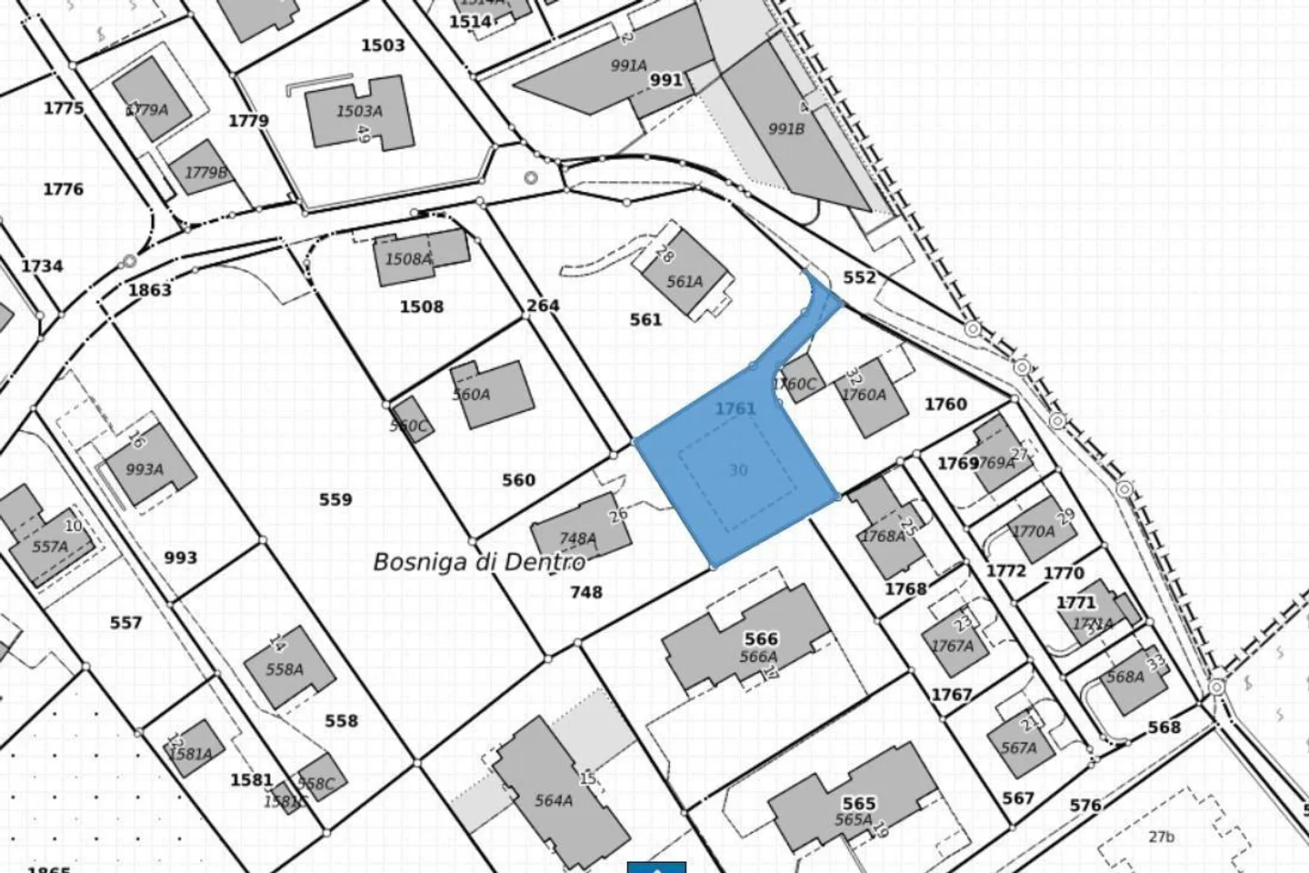 Flat building land of 687 m2 Zone R3 in a very sunny, quiet location... - Photo 9 of 14