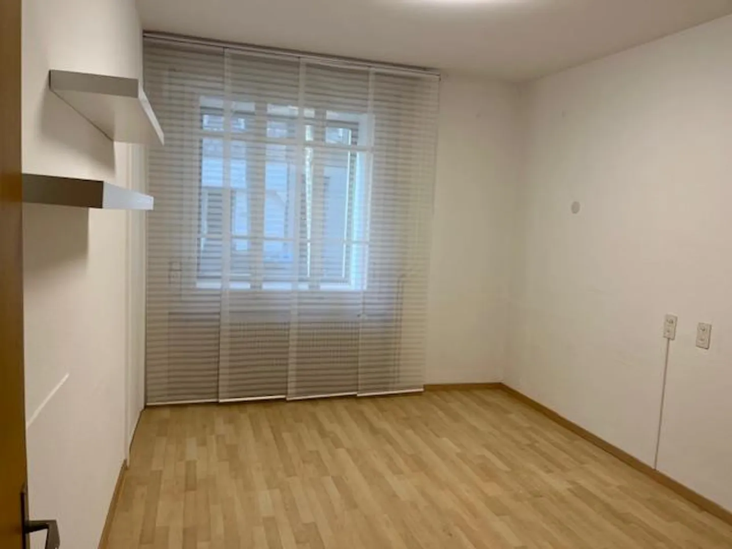 Praxis-/Kosmetikräumlichkeiten - Foto 2 von 8