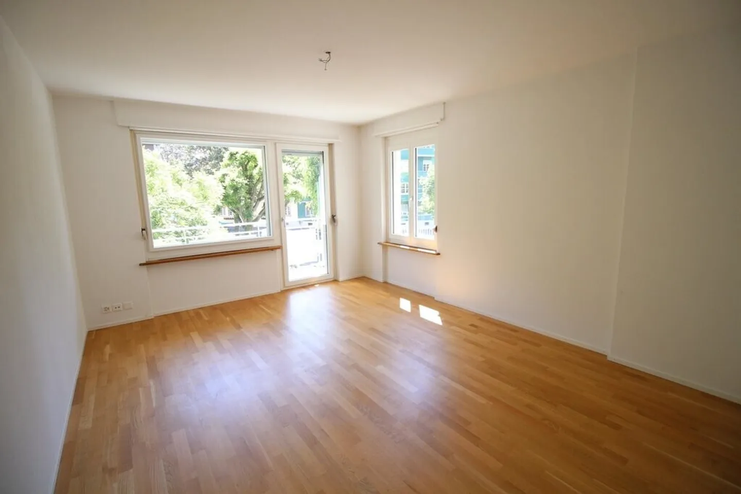 Votre nouvel appartement près du centre de Biel - Photo 2 sur 6