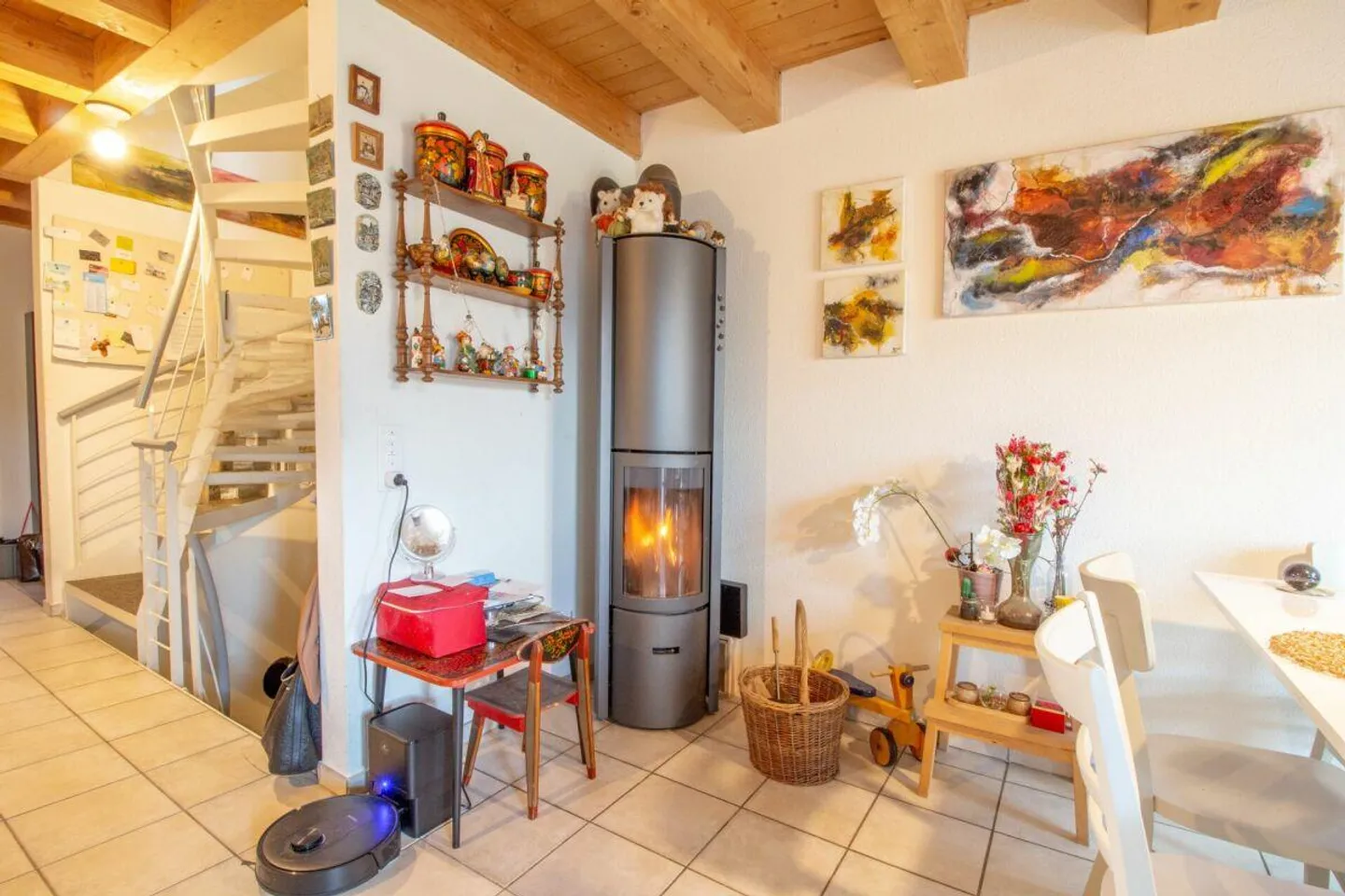 5.5-Room Terraced House with Large Useful Attic - Photo 3 of 20