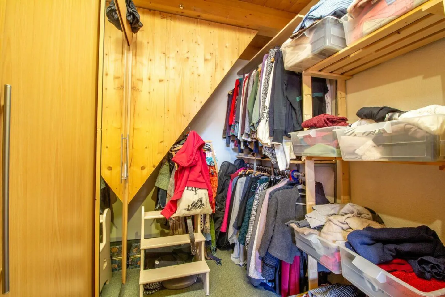 5.5-Room Terraced House with Large Useful Attic - Photo 11 of 20