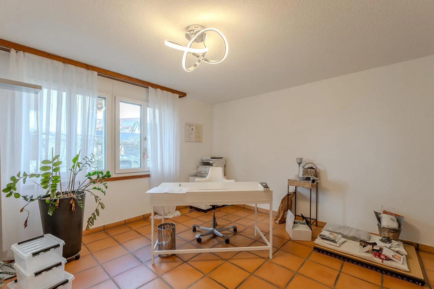 9 ½ Room House for Sale in Mettmenstetten - Photo 16 of 19