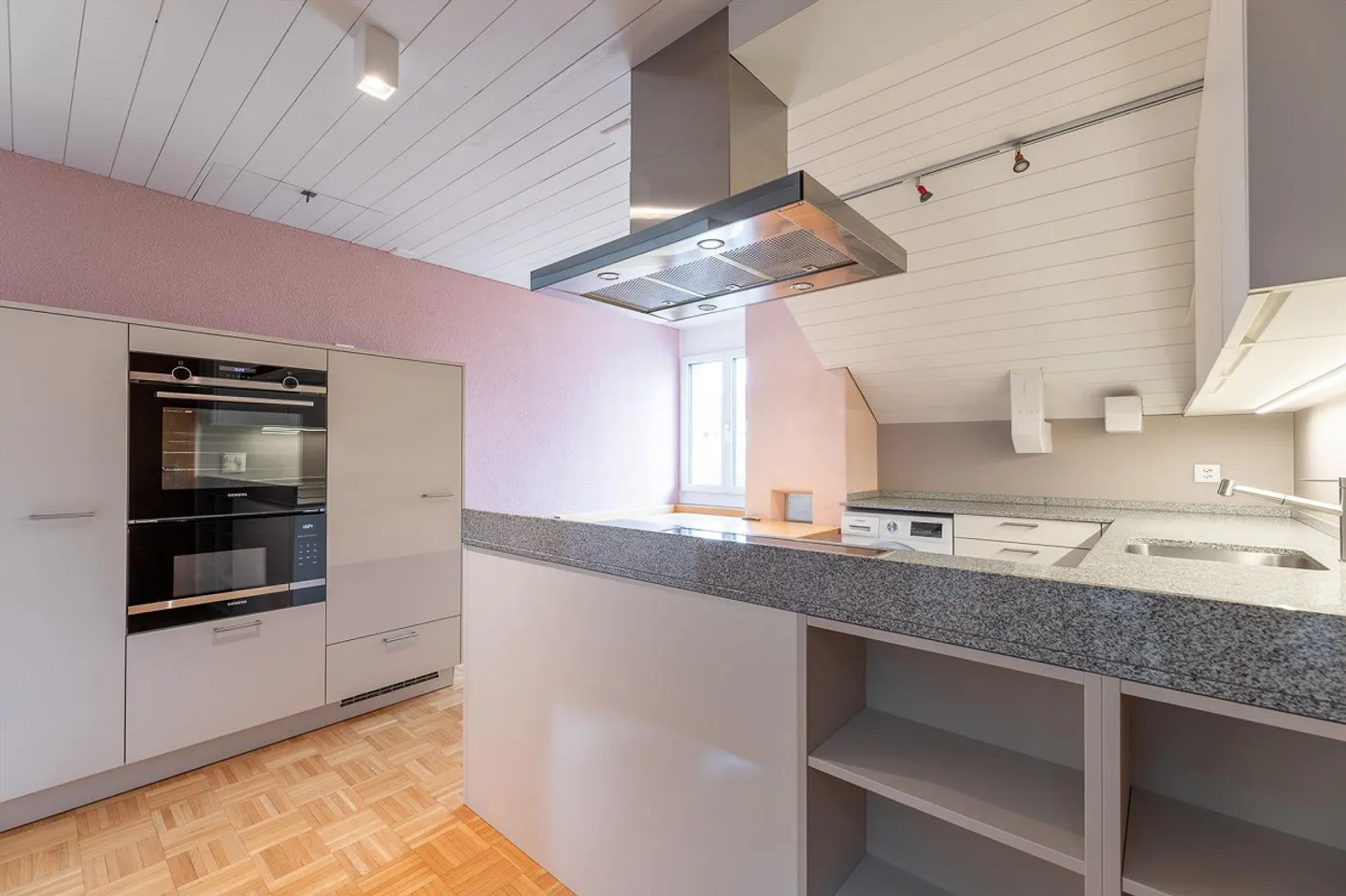 9 ½ Room House for Sale in Mettmenstetten - Photo 18 of 19