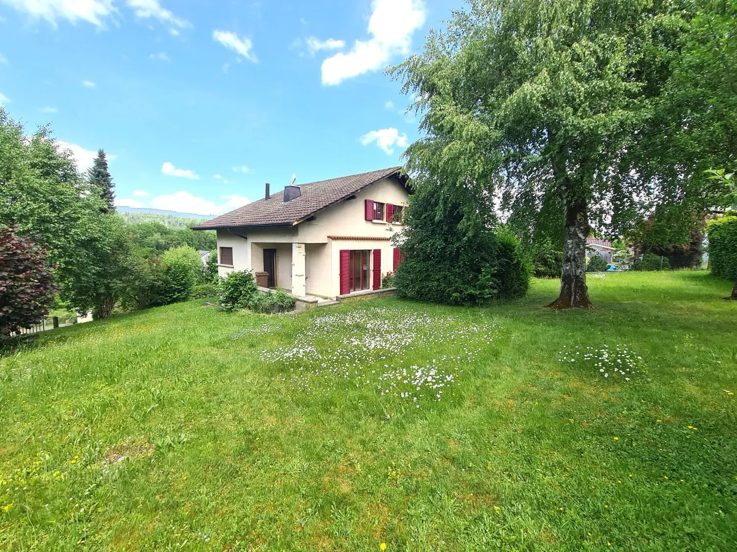 BASSECOURT - Charmante Villa mit 6,5 Zimmern zur Renovierung ideal gelegen auf - Foto 20 von 30