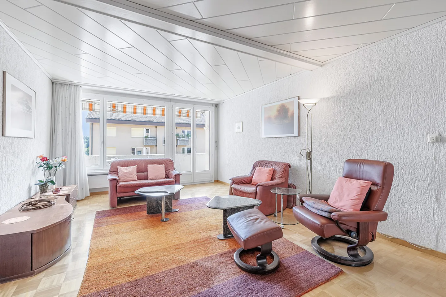 Logement familial dans un endroit calme - Photo 1 sur 13