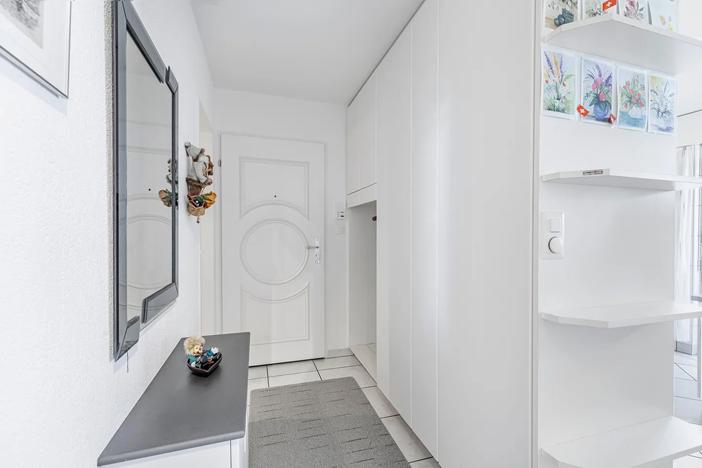 Logement familial dans un endroit calme - Photo 2 sur 13