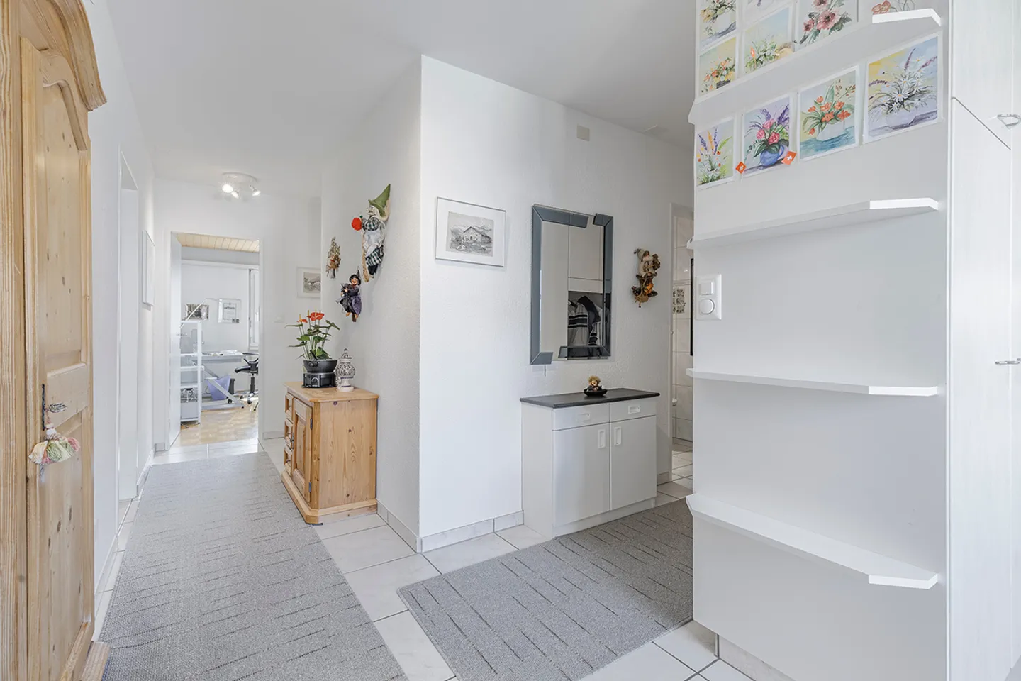 Logement familial dans un endroit calme - Photo 6 sur 13