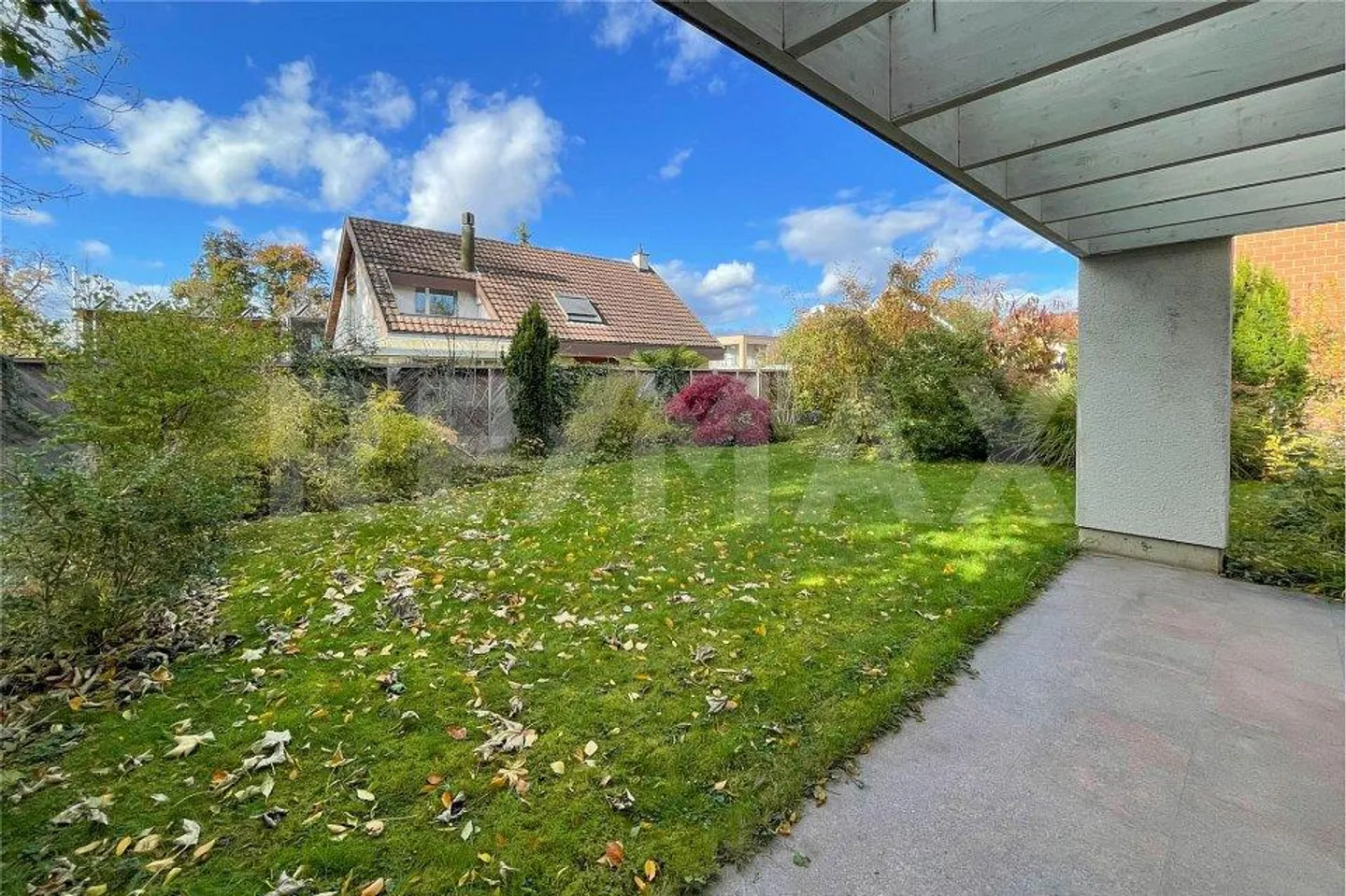 Semi-Detached House 5.5 Rooms - Photo 4 of 13