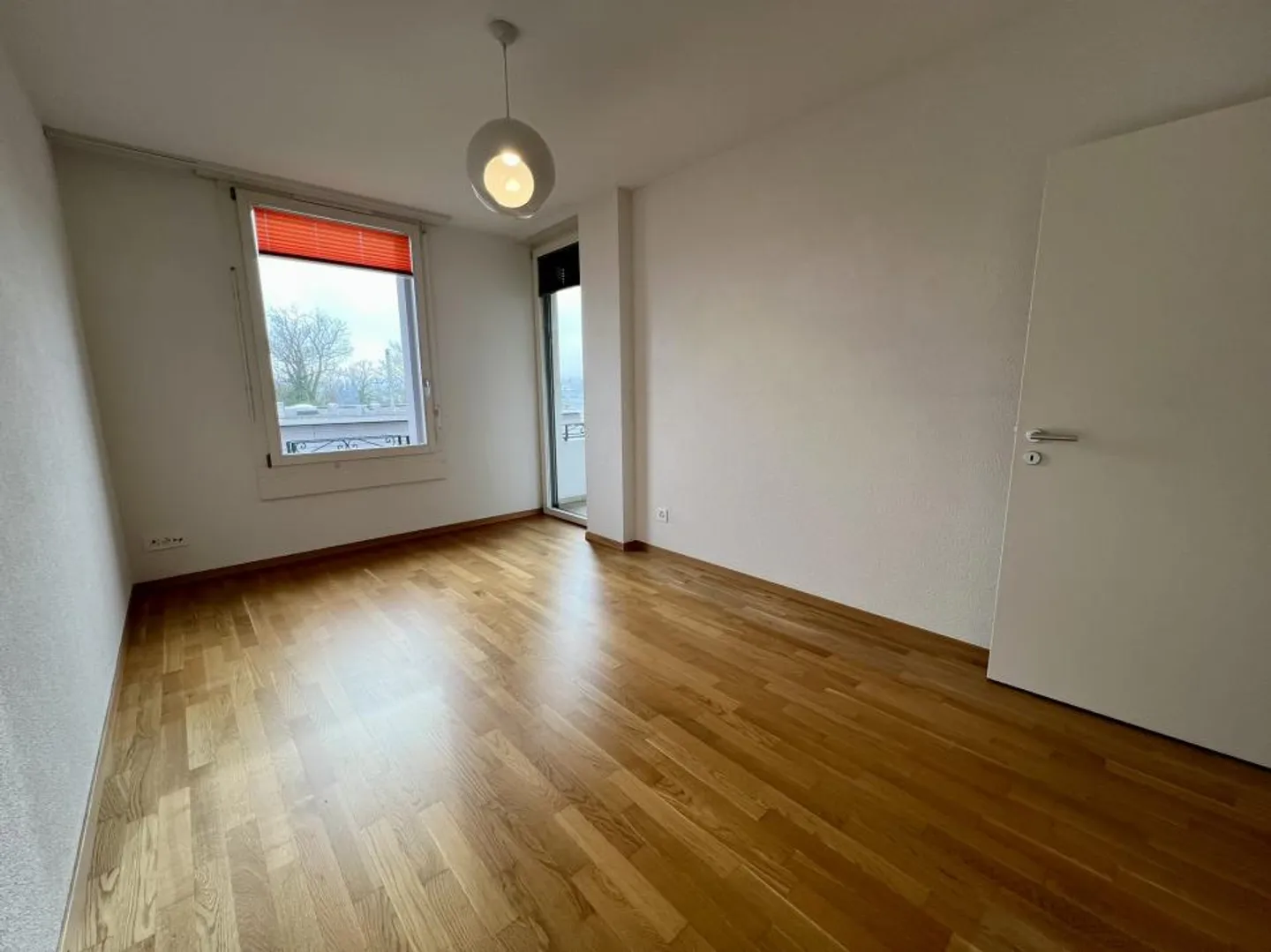 Penthouse avec 3.5 pièces - Photo 8 sur 13