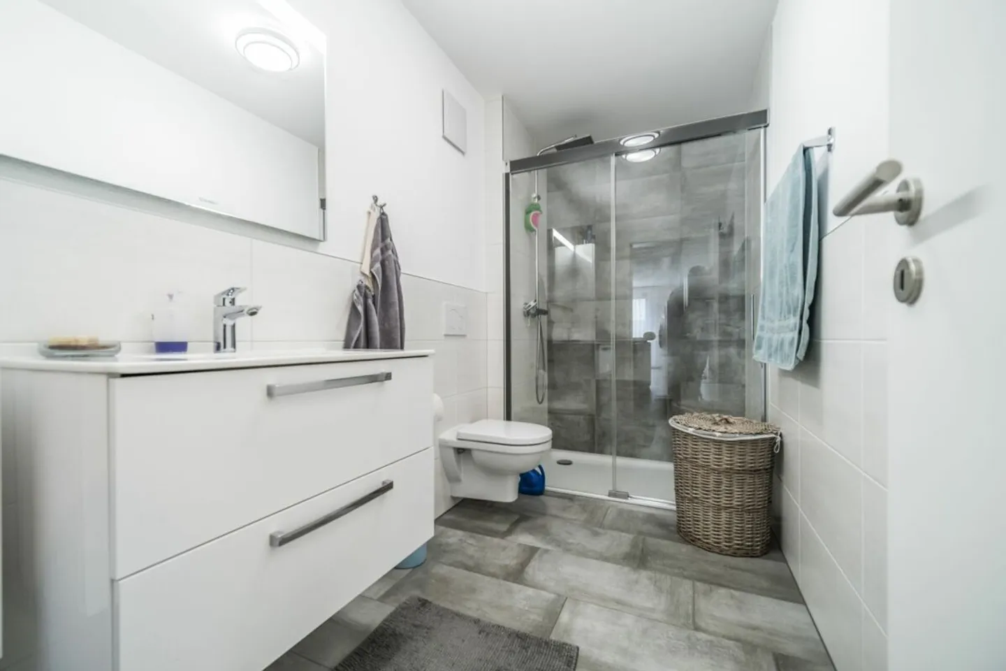 Superb 4.5-room garden-level apartment in Vétroz - Photo 8 of 13