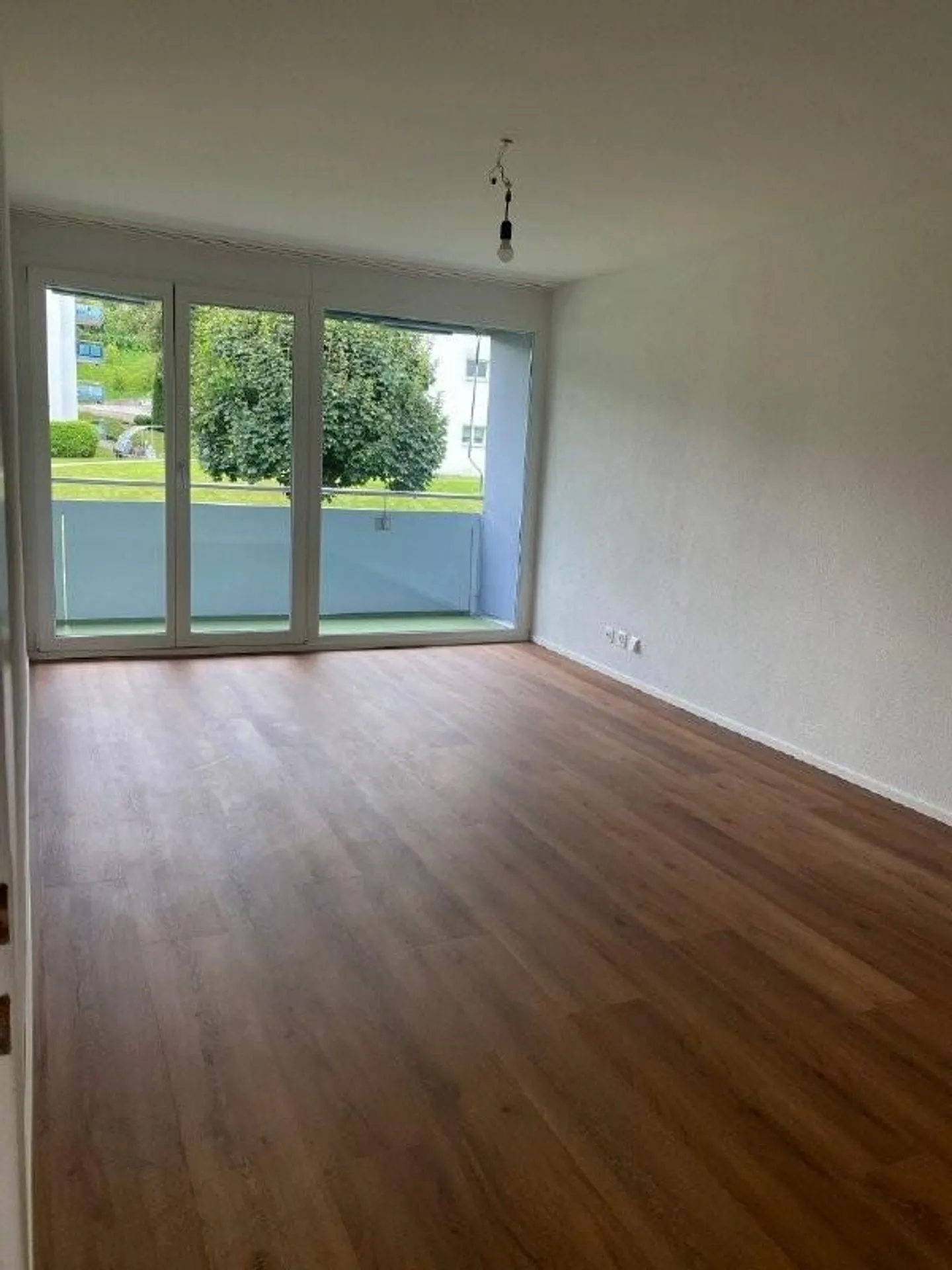 Renovierte Wohnung im Zentrum von Ebikon - Foto 3 von 8