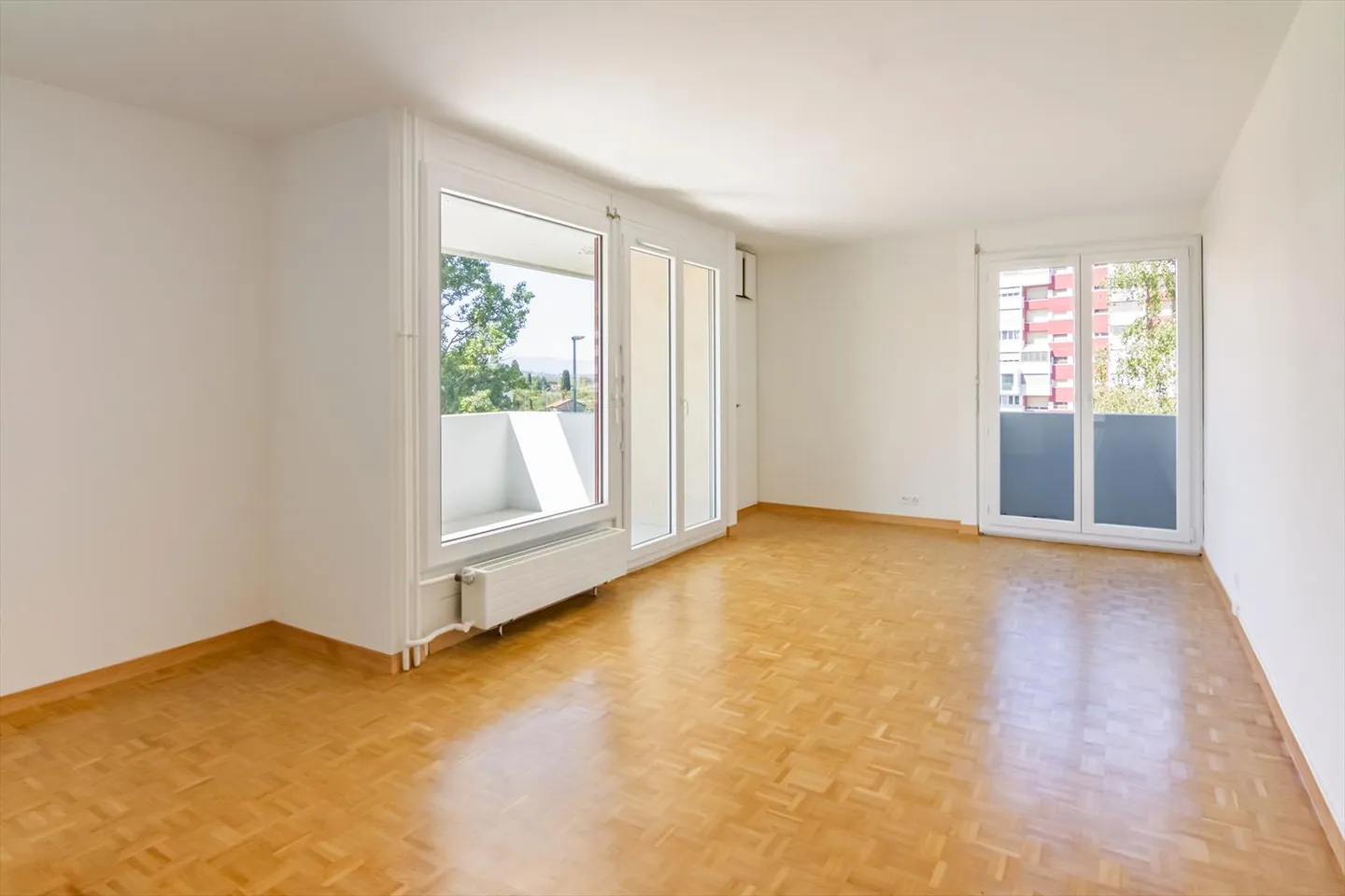 Vivre aux Charmilles dans un quartier en plein essor - Photo 7 sur 8