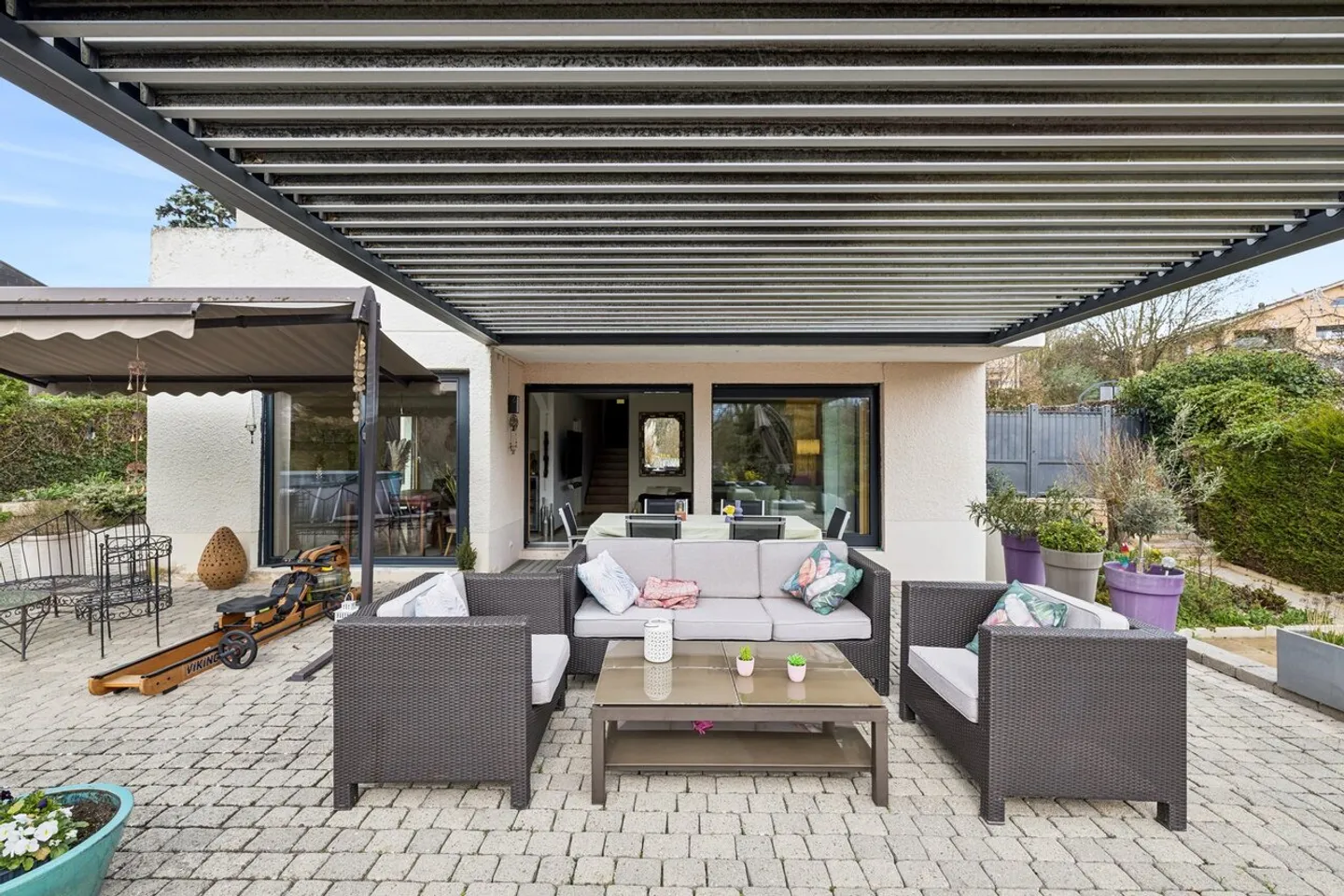 Charming Villa in Green Surroundings - Photo 15 of 15