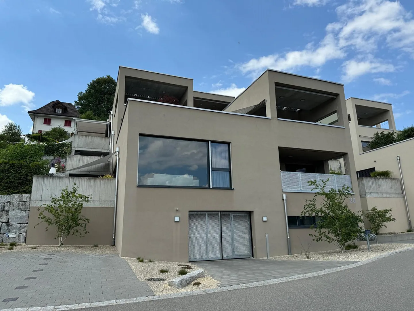 Space, Design and View at its Finest on Muniberg - Photo 1 of 12