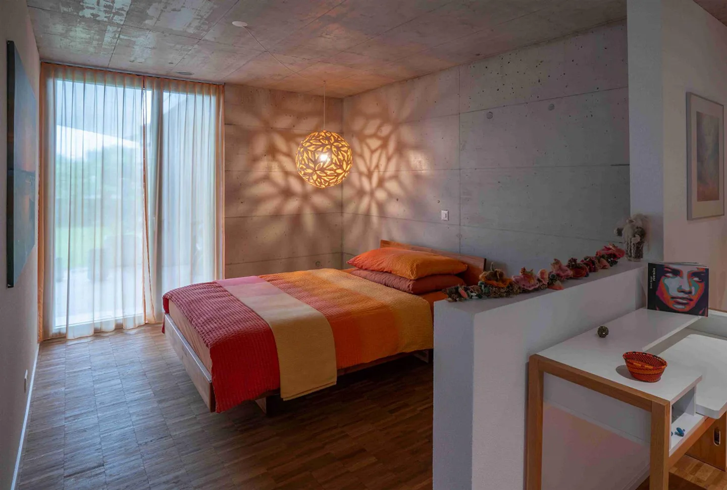 Space, Design and View at its Finest on Muniberg - Photo 2 of 12