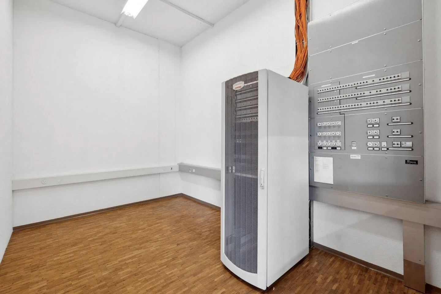 Spazi commerciali/magazzini versatili - Foto 7 di 7