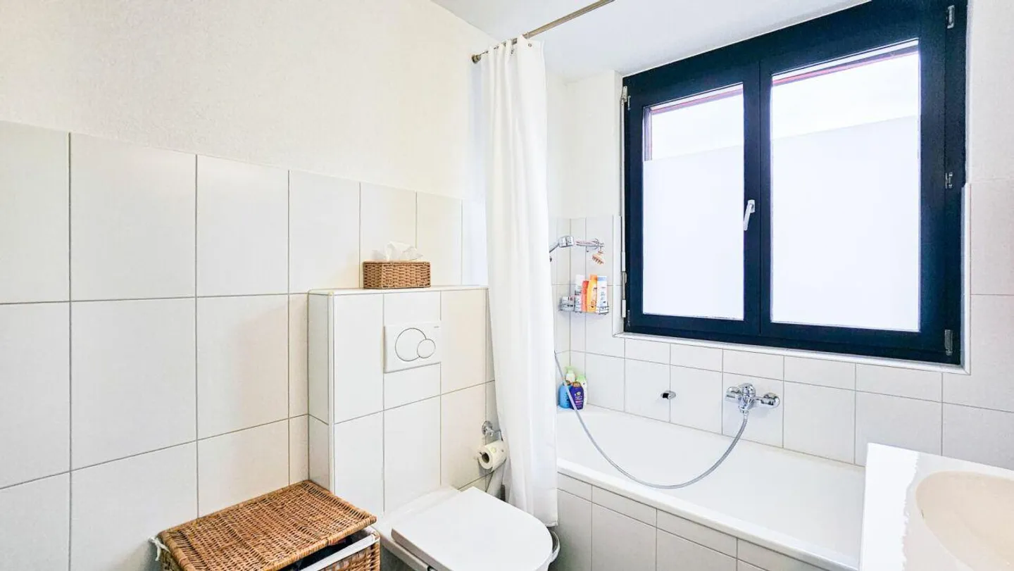 Modern 3.5-room apartment in the center of Balgach - Photo 15 of 26