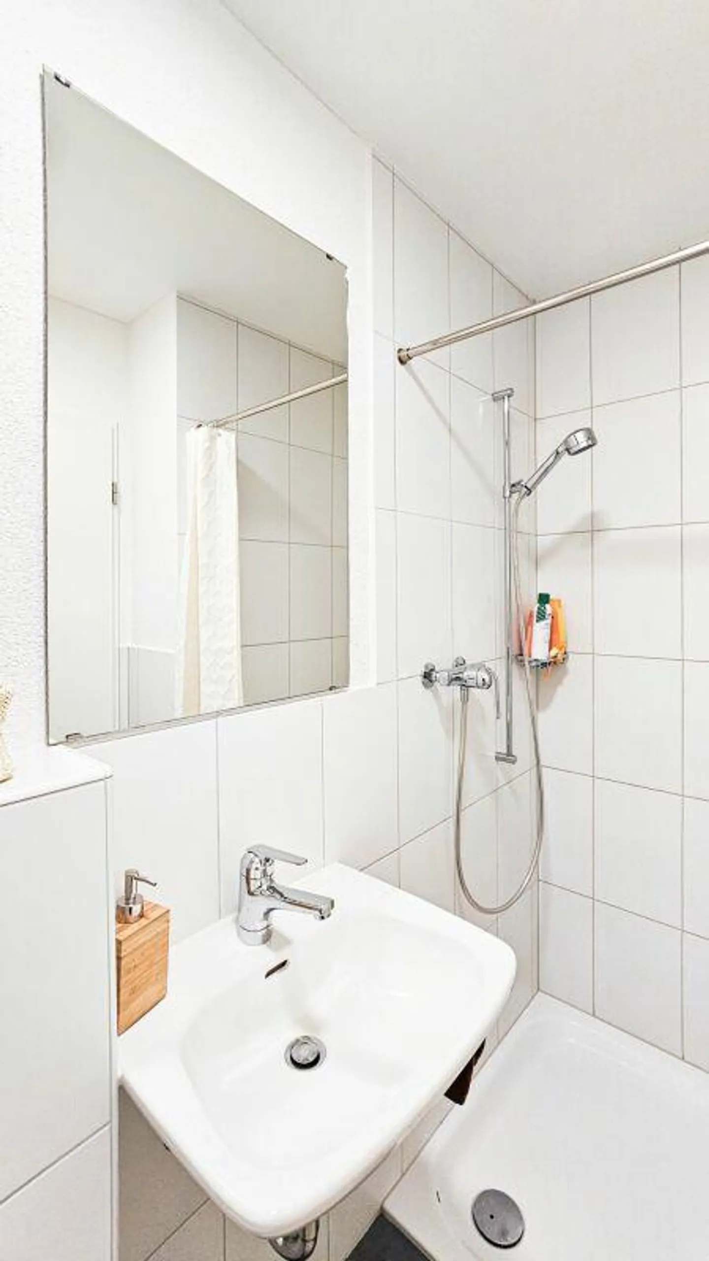 Modern 3.5-room apartment in the center of Balgach - Photo 16 of 26