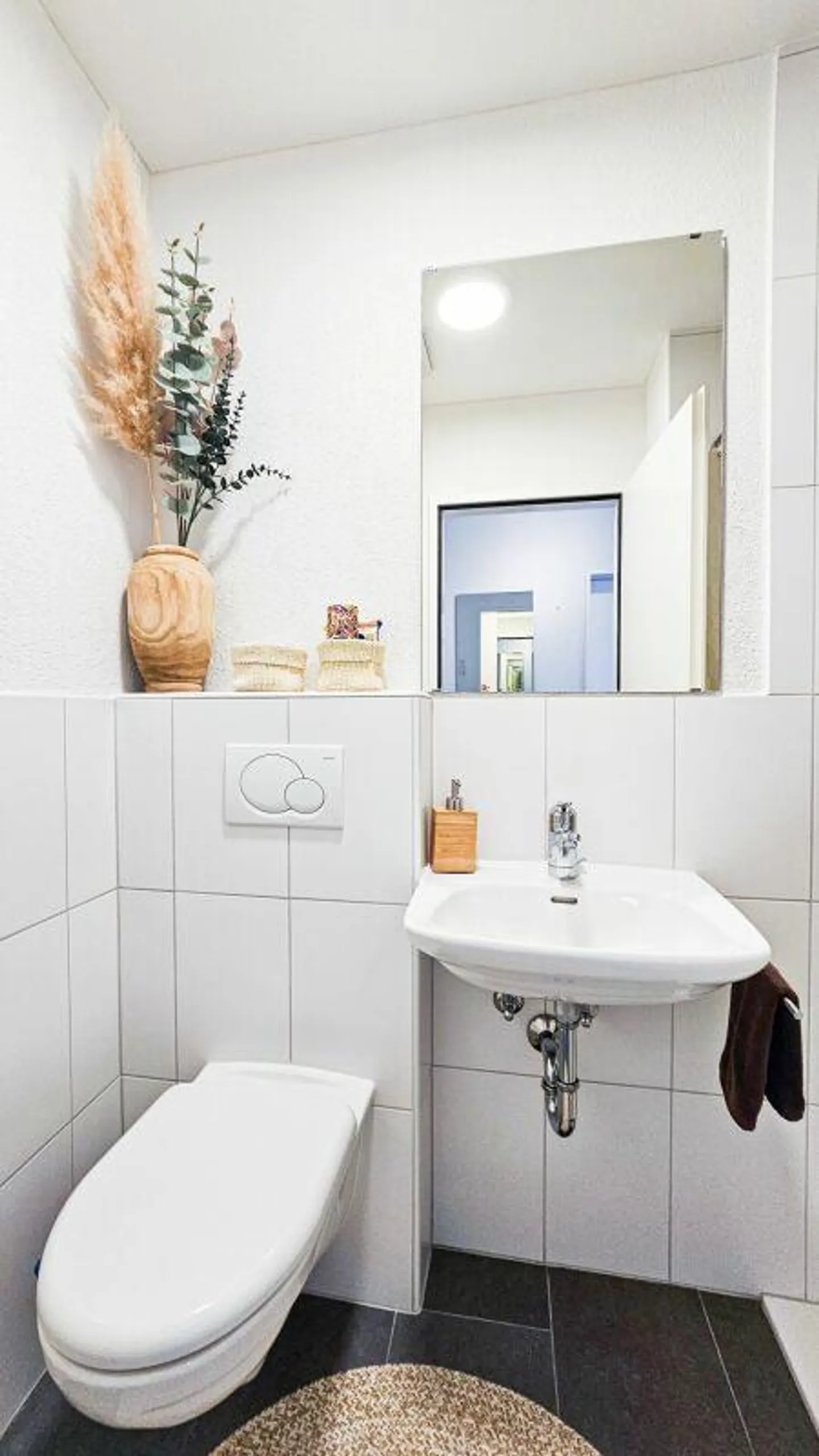 Modern 3.5-room apartment in the center of Balgach - Photo 17 of 26