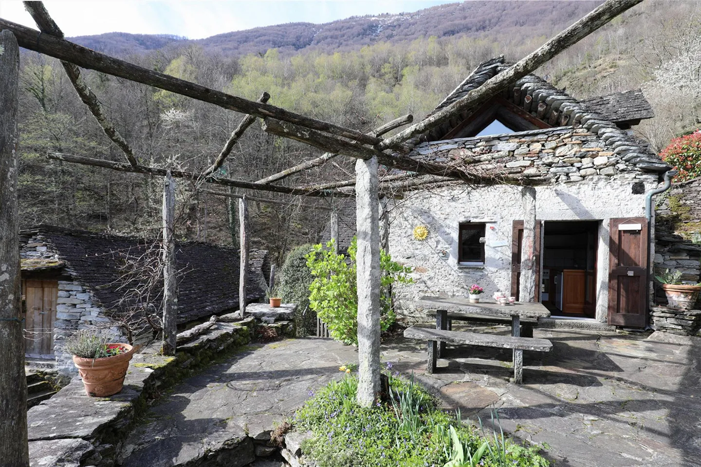 Charmantes Rustico mit Bergsicht - Foto 2 von 17