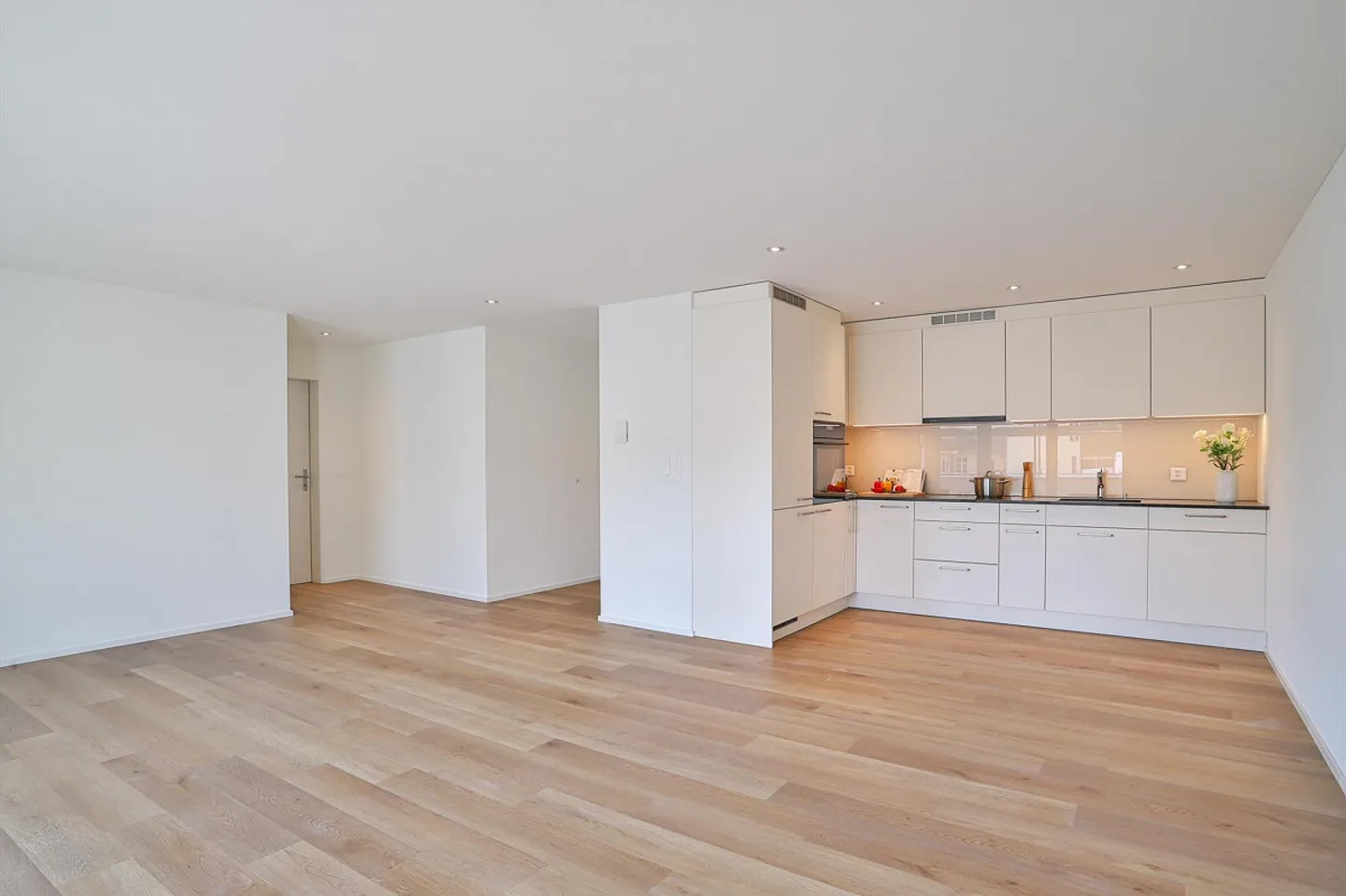 Moderne Wohnung mit Aussensitzplatz - Foto 1 von 4