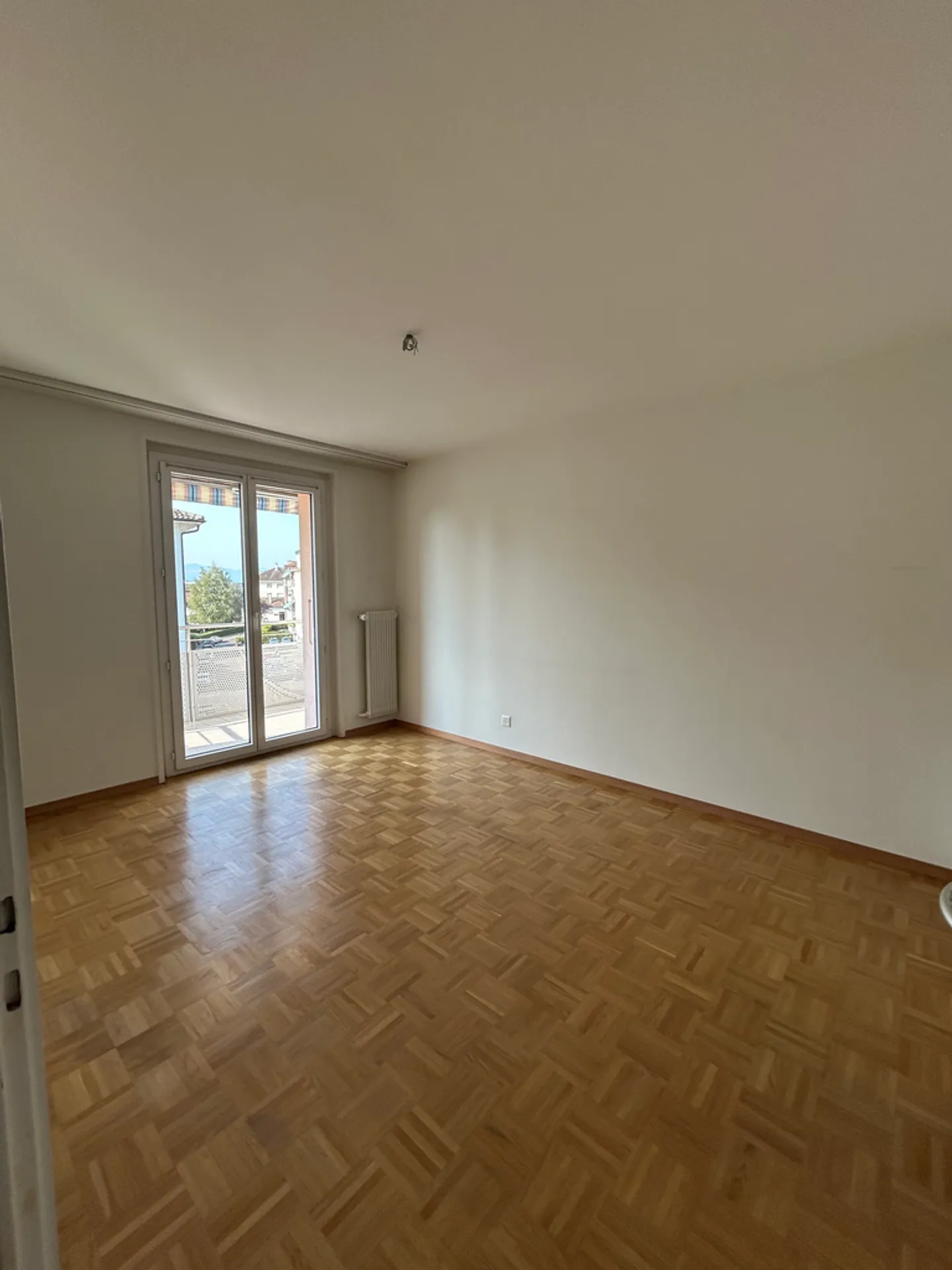 Appartamento 2.5 camere affascinante - Foto 5 di 8