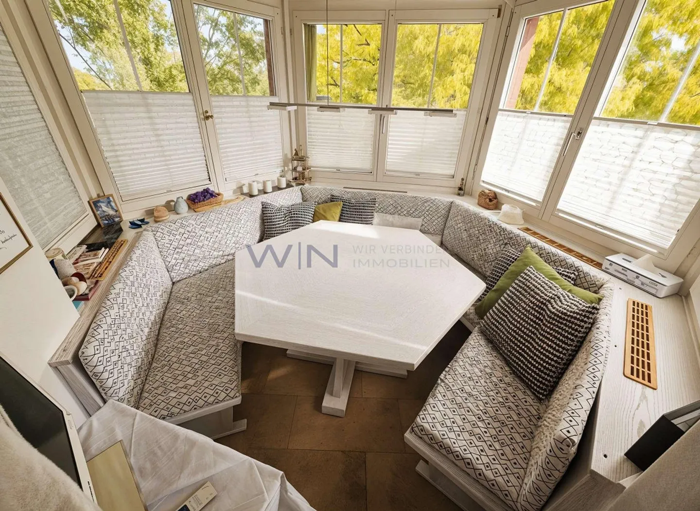 Una casa per generazioni? Il fascino del legno a vista incontra il comfort moderno - Foto 3 di 11