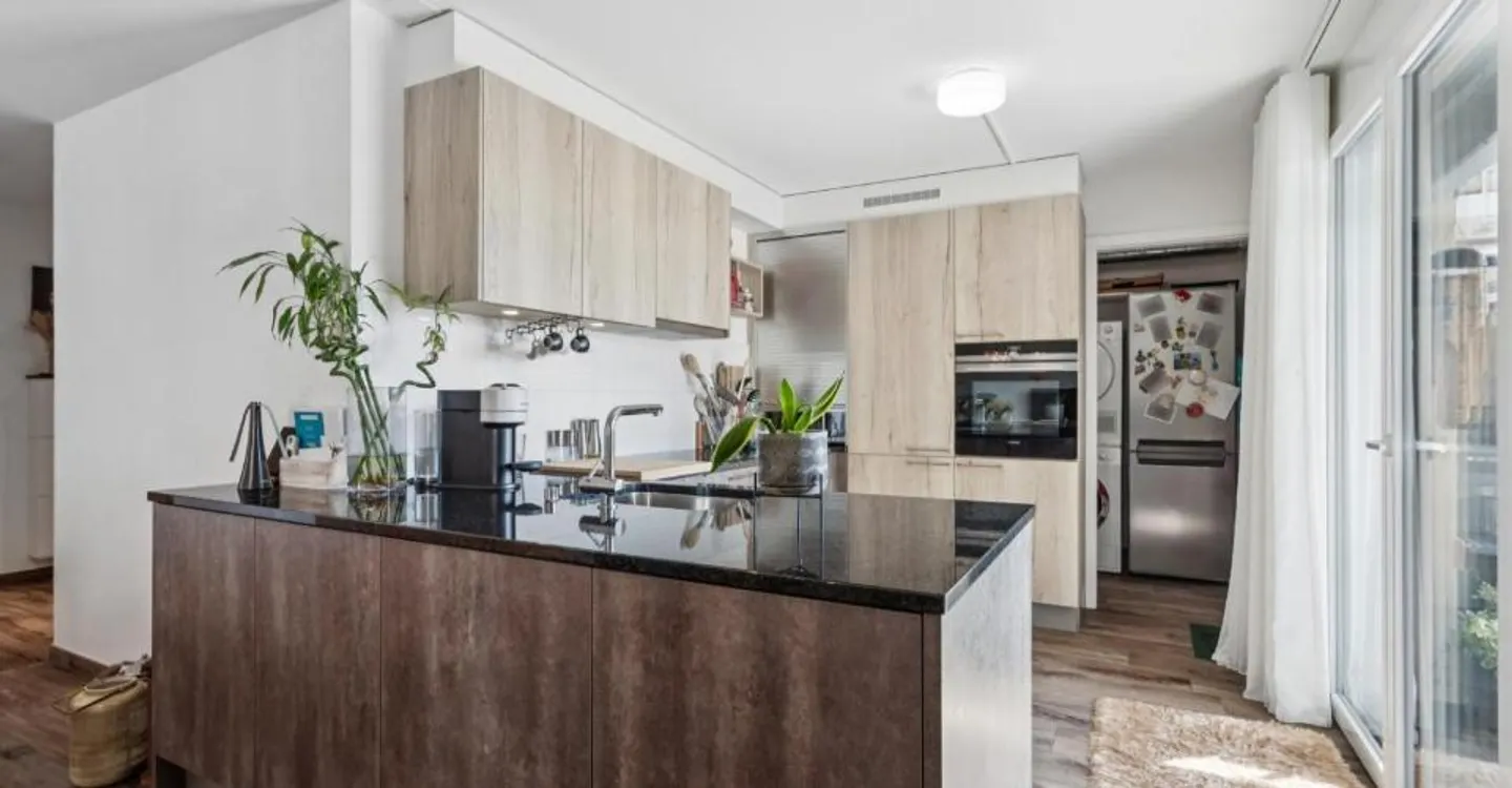 Charmant Appartement avec Jardin - Photo 3 sur 12