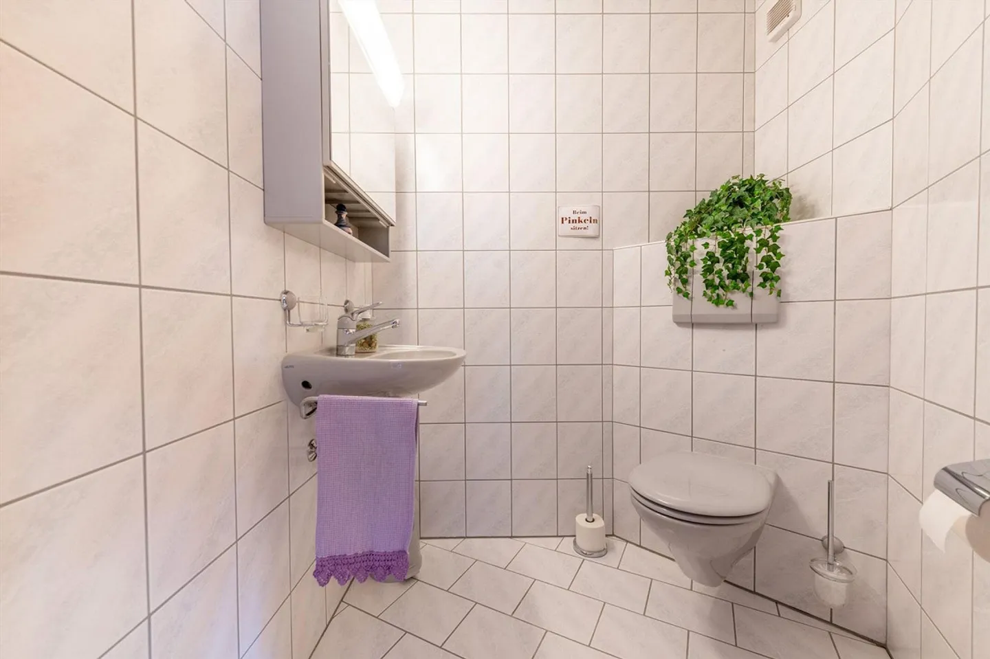 Vivre avec une vue - Maison jumelée bien entretenue avec beau jardin - Photo 5 sur 13