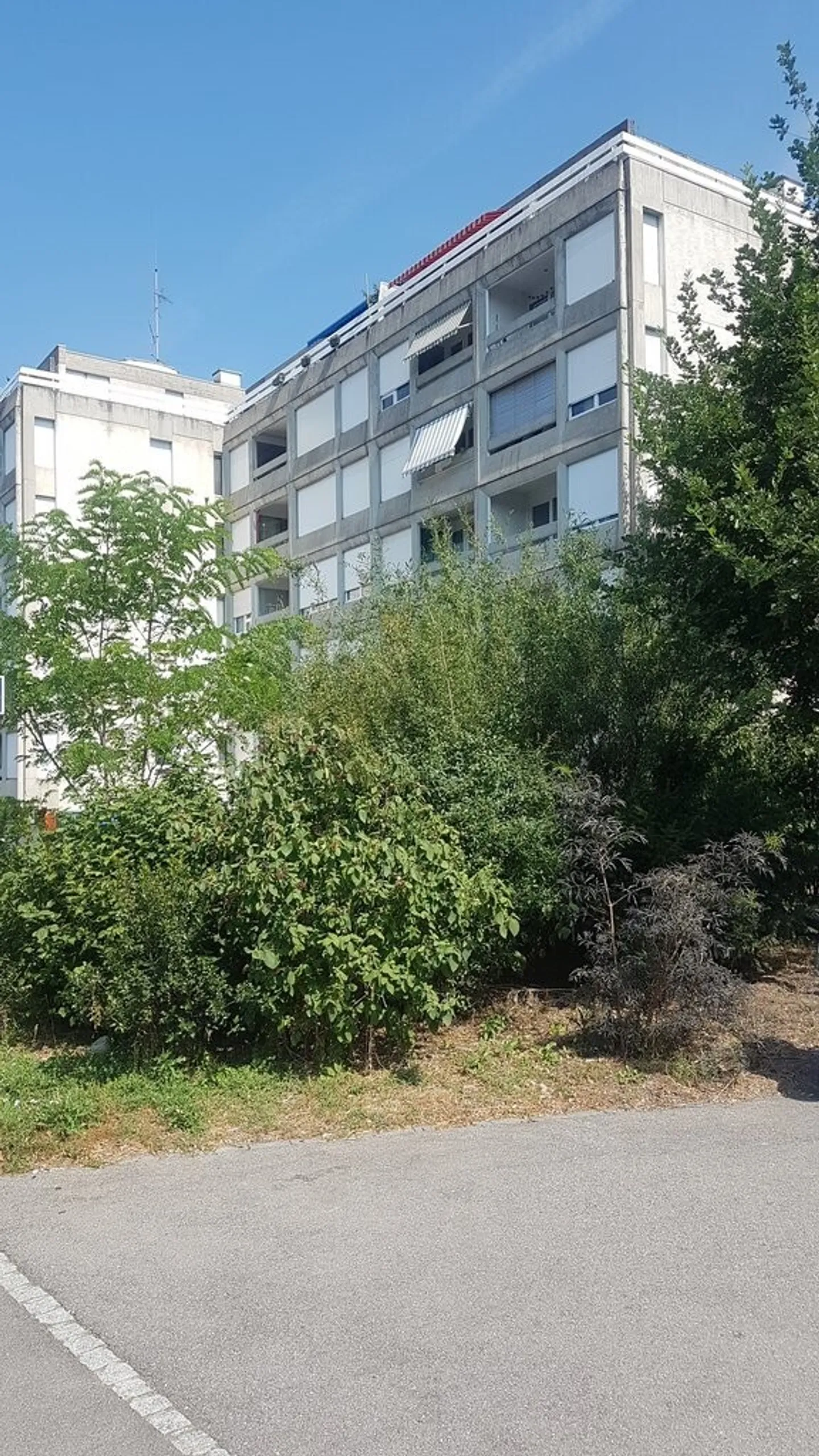 Your accommodation in the heart of Meyrin! - Photo 1 of 4