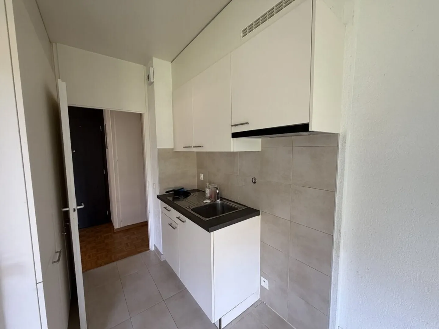 Your accommodation in the heart of Meyrin! - Photo 3 of 4