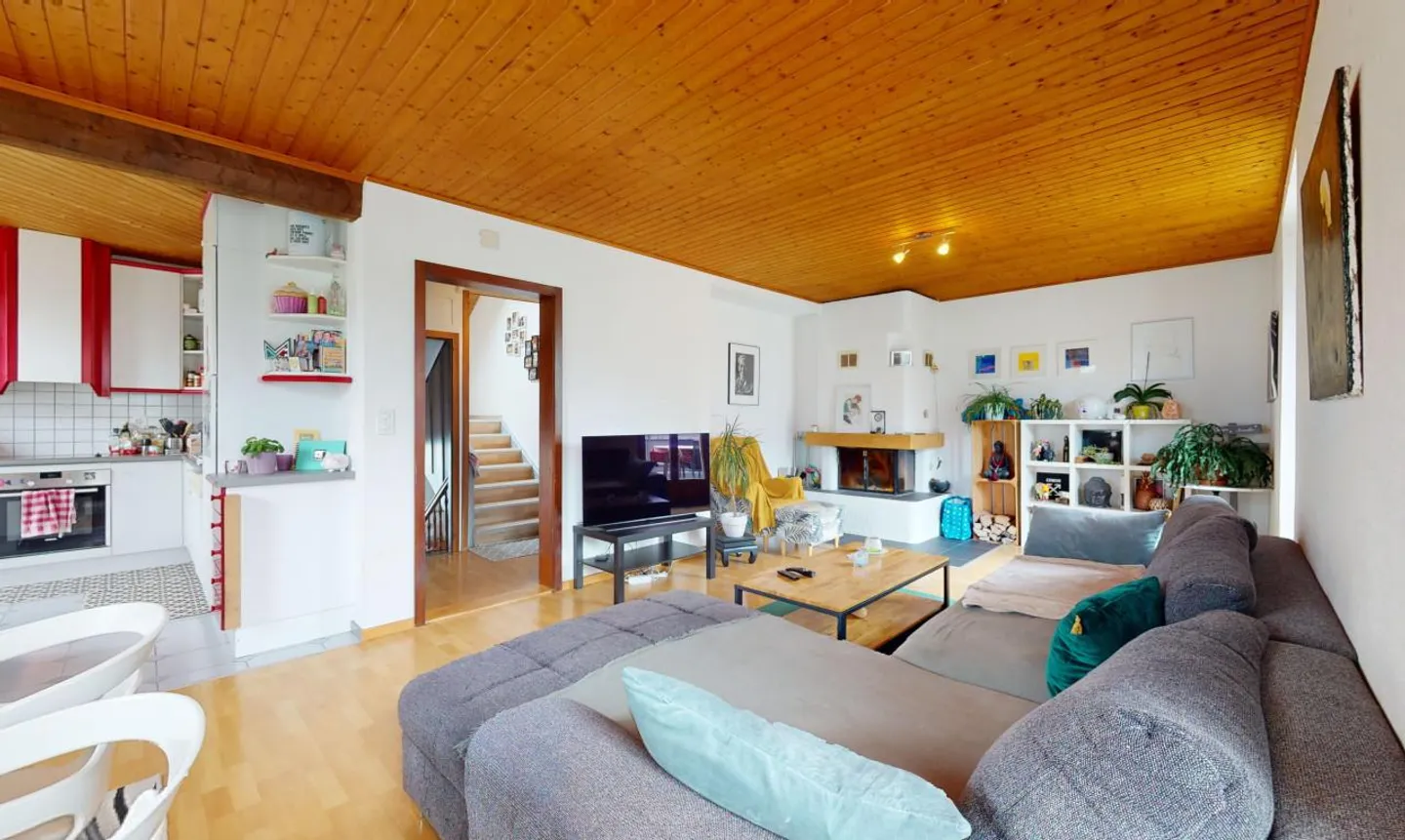 Ertragsgebäude | 13 Garagen | und Baugrundstück! - Foto 9 von 13