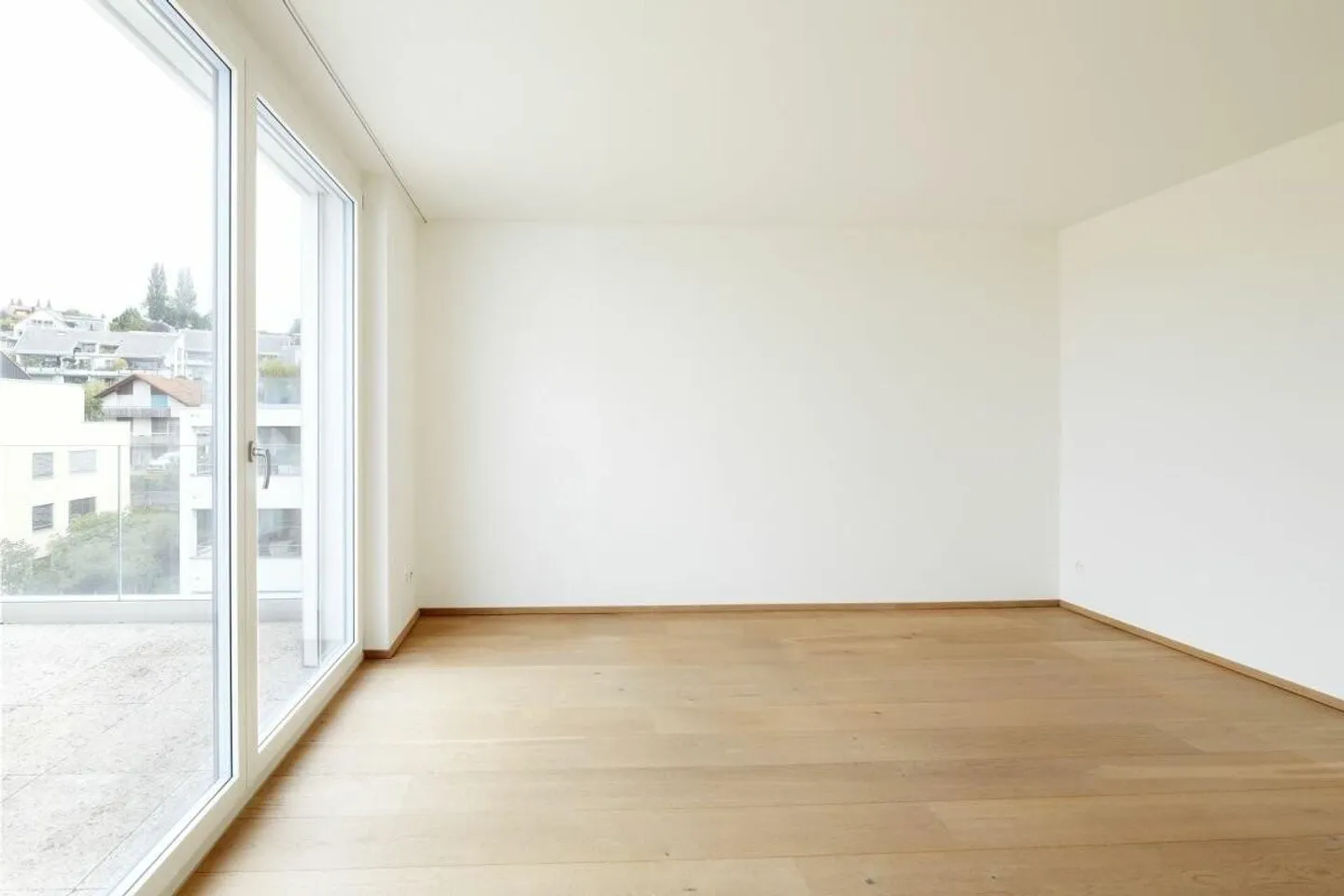 VIVERE SPAZIOSO & MODERNO IN UNA POSIZIONE DESIDERABILE - Foto 6 di 13