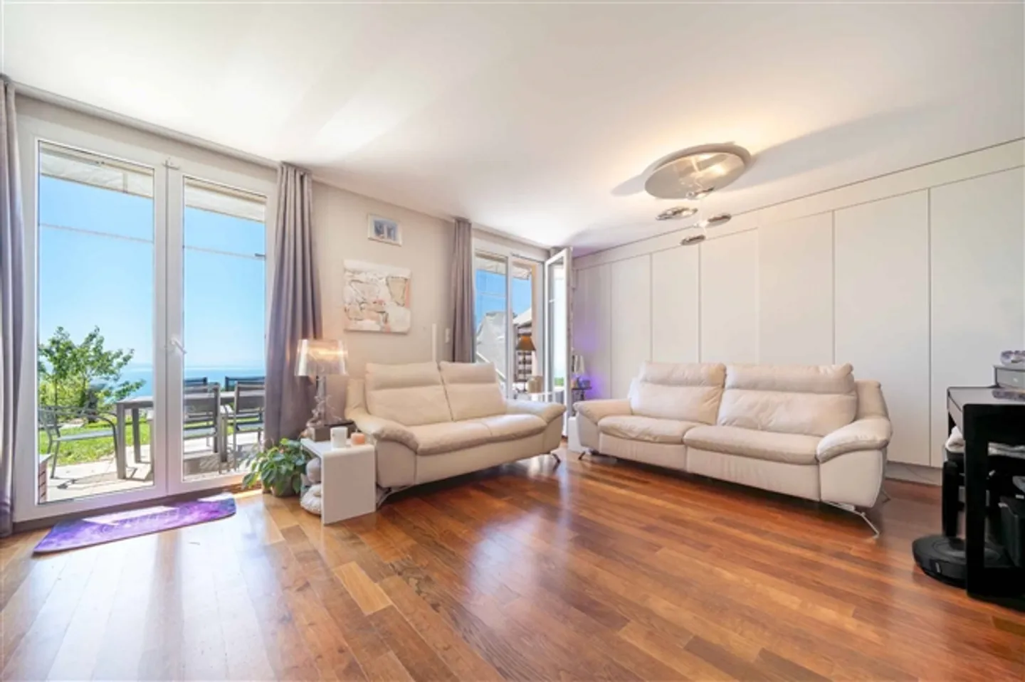 Villa adjacente de 5,5 pièces avec vue imprenable sur le lac Léman - Photo 3 sur 12