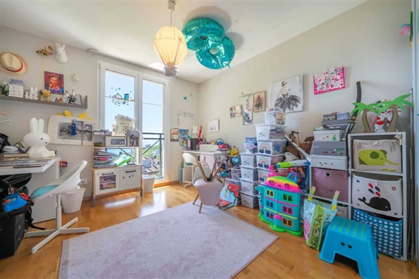 Villa adjacente de 5,5 pièces avec vue imprenable sur le lac Léman - Photo 8 sur 12