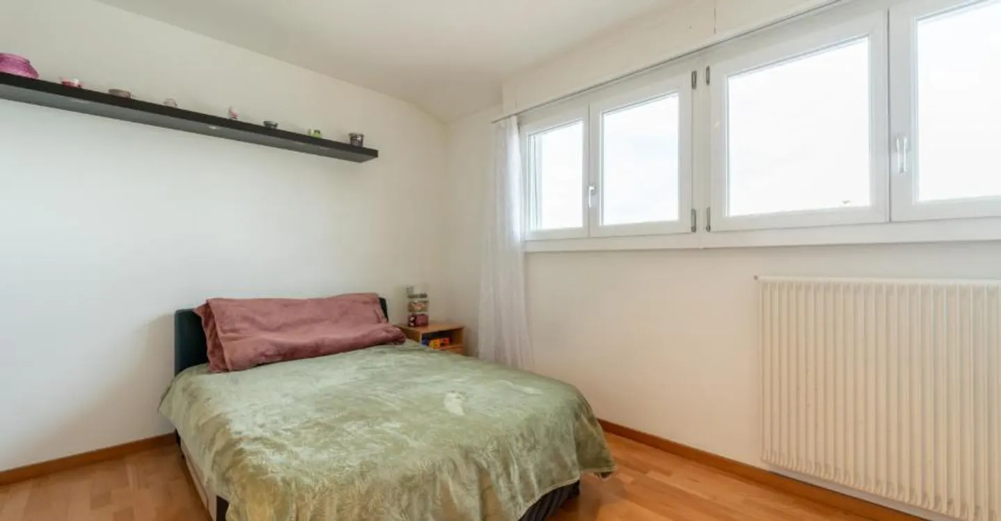 Investment Property in Prime Location - Photo 4 of 7