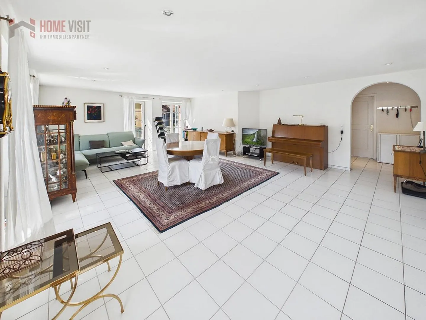 3.5-Room Dream in Wallbach - Price Negotiable! - Photo 2 of 14