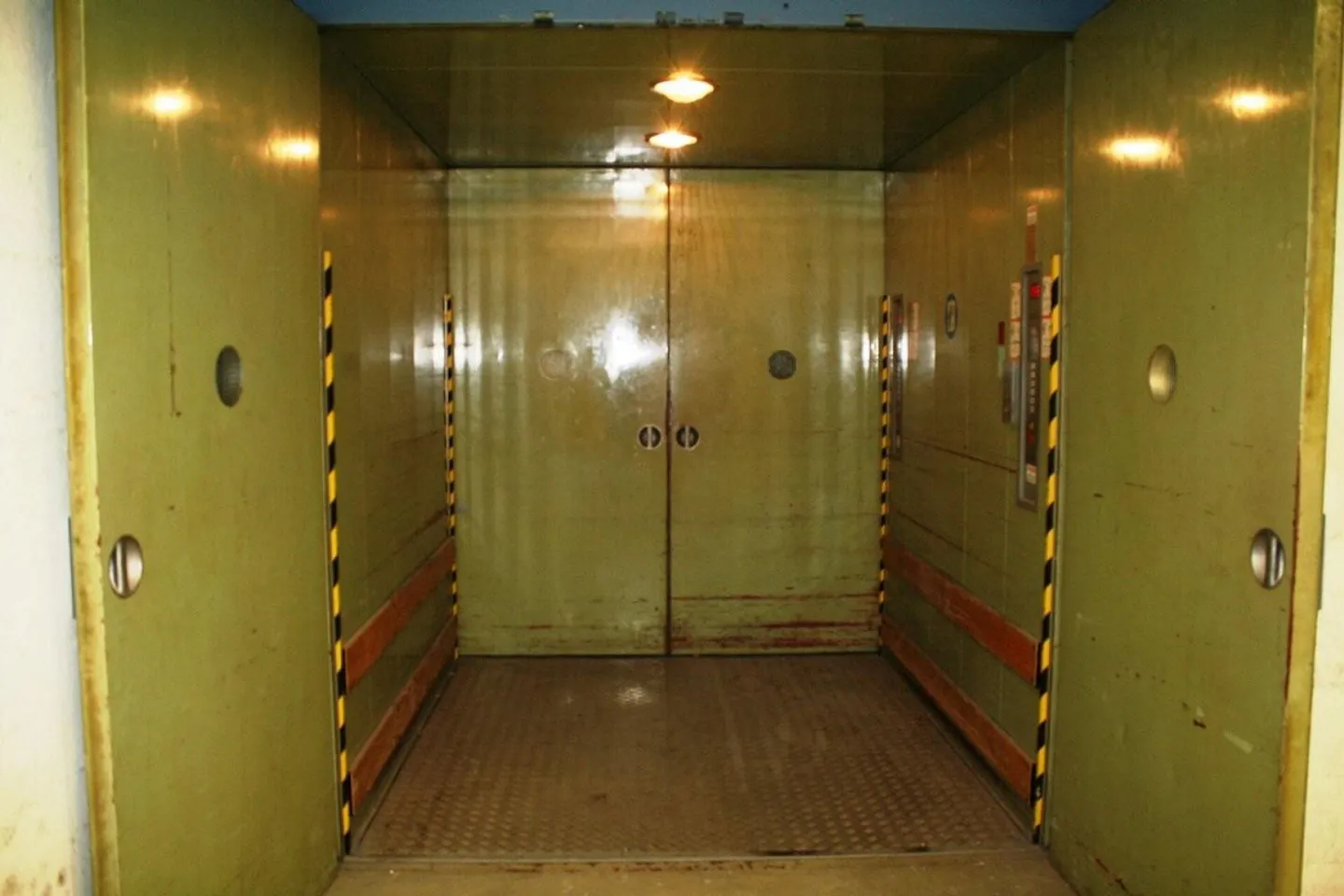 Officina o magazzino cercasi? 210 m² con infrastruttura ottimale - Foto 3 di 13