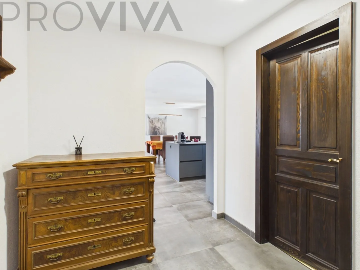 Appartamento unico con terrazza privata (92 m²) nel cuore di Fully - Foto 8 di 13