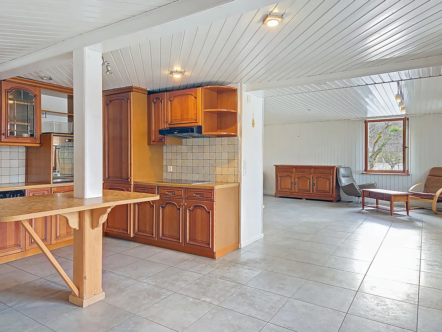 Charmante maison de village avec 3 appartements, grand jardin et belle vue ! - Photo 13 sur 13