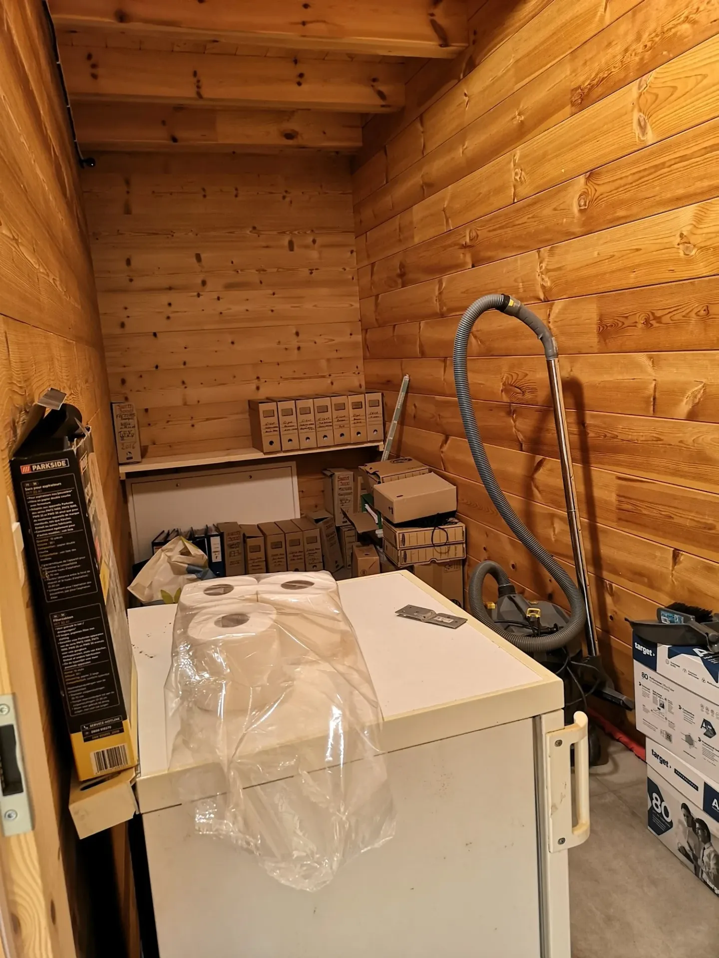 Bureau spacieux à louer - Photo 16 sur 24