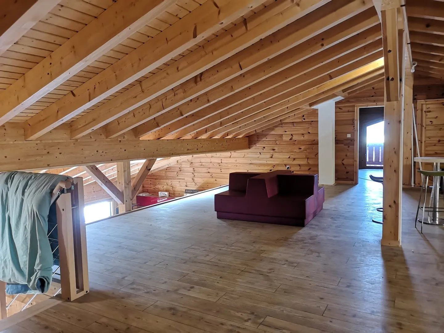 Bureau spacieux à louer - Photo 18 sur 24