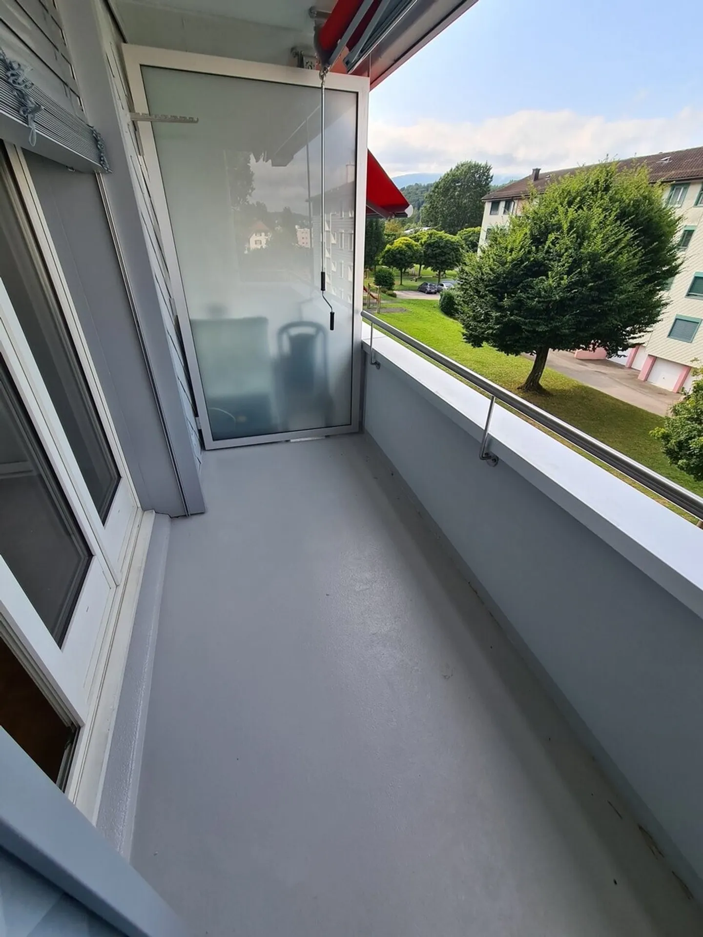 Beautiful functional and charming 3-room apartment - close to all amenities - Photo 8 of 9